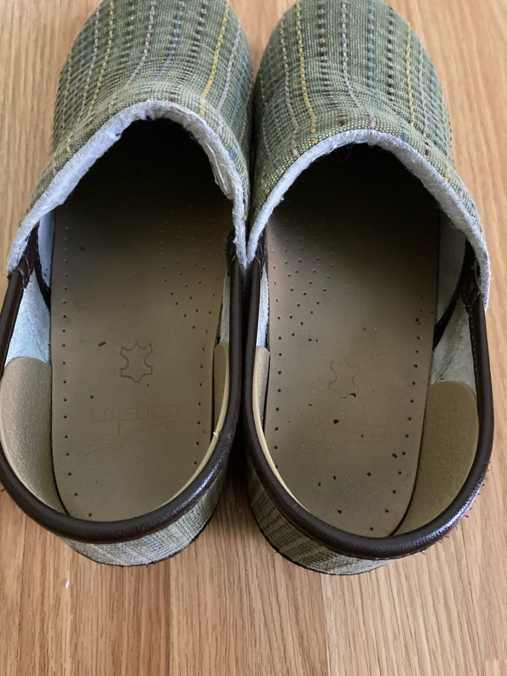 Dansko Vegan Jute Pro
Artisan Striped Canvas Clogs Size 40 - Picture 4 of 11